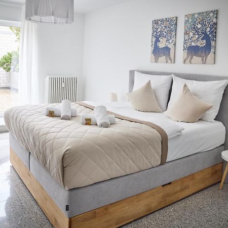Idee Living: Penthouse Apartment Mit Parkplatz 바인하임 외부 사진