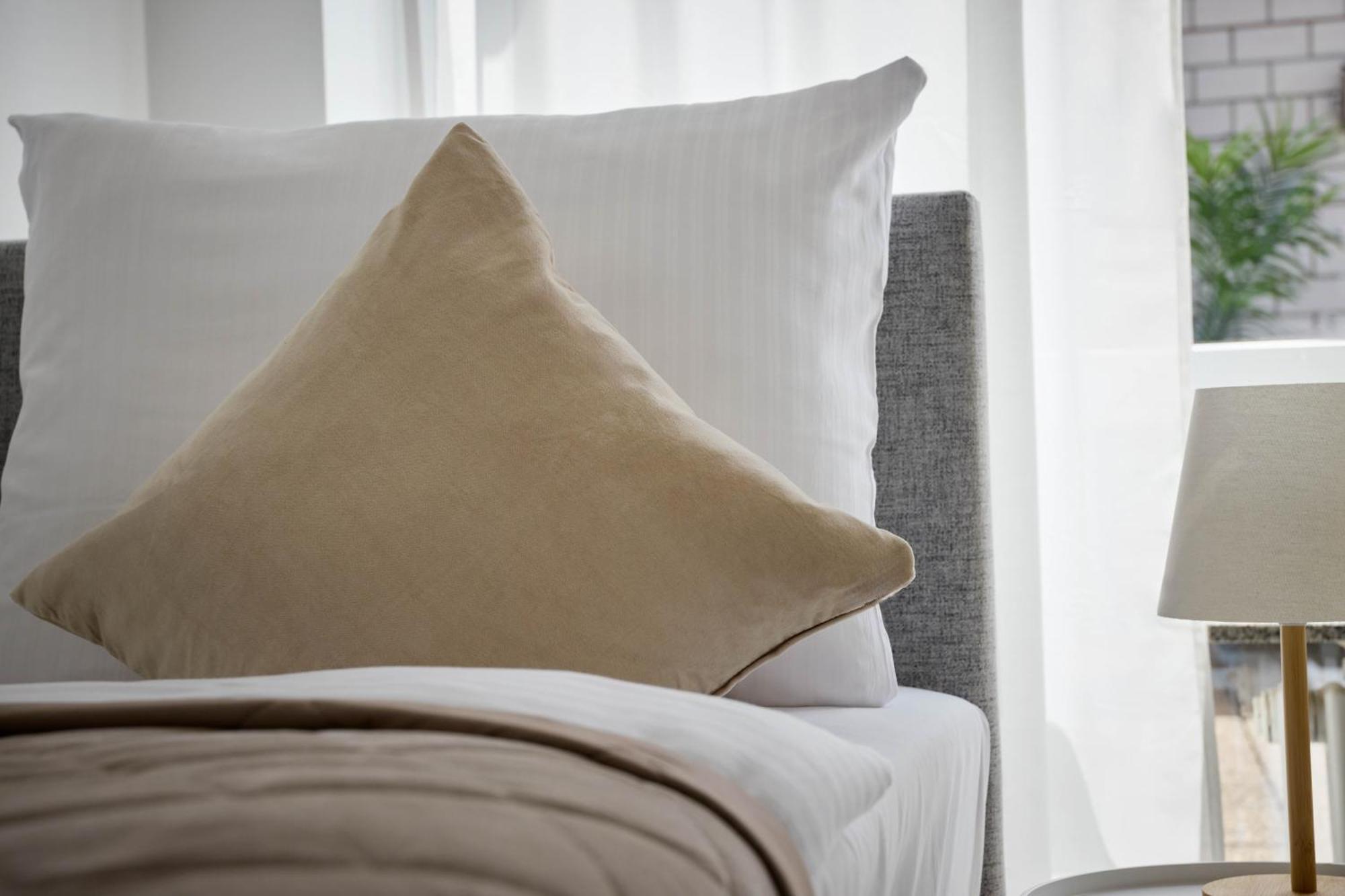 Idee Living: Penthouse Apartment Mit Parkplatz 바인하임 외부 사진
